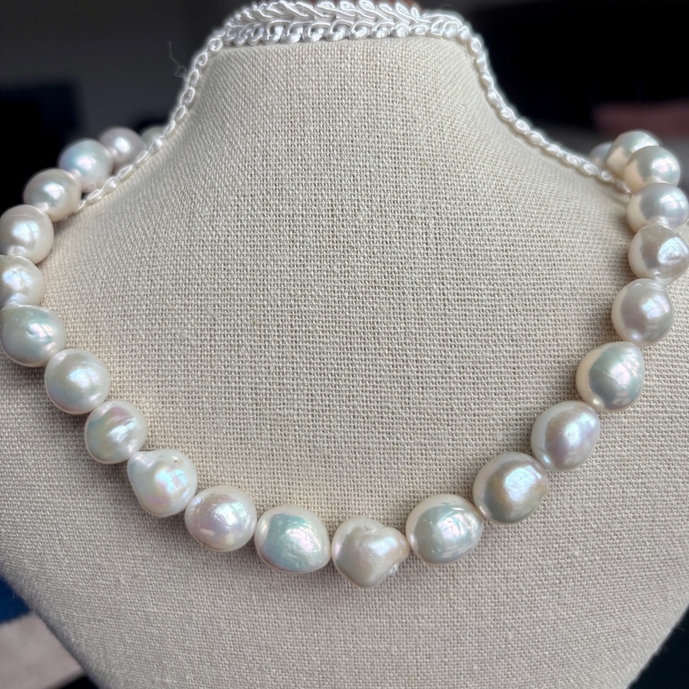 Natural Freshwater Cultured Baroque Necklace 10mm Bright And Shiny Ship From NC